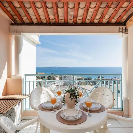 아파트 Paradise - - Sea View - Pool - Free Parking - 4 Min